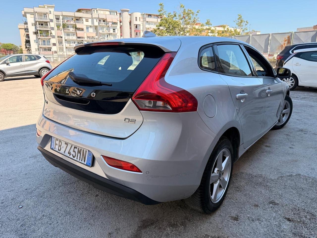 2017 Volvo V40 2.0d 120cv Super Full Perfetta