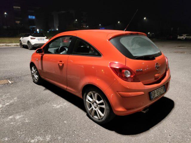 OPEL Corsa 1.2 3 porte Enjoy