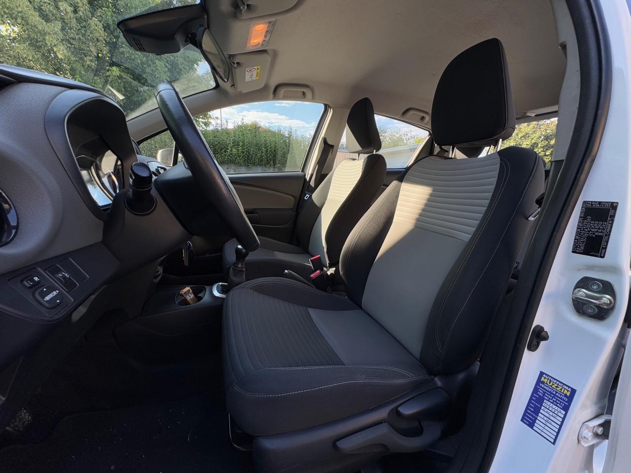 Toyota Yaris 1.0 72 CV 5 porte CONSUMI BASSI