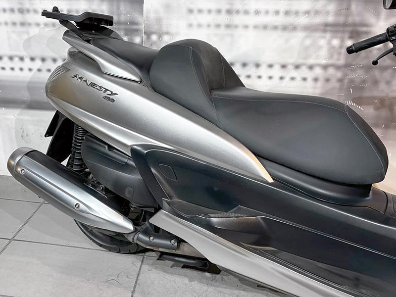 Yamaha Majesty 400