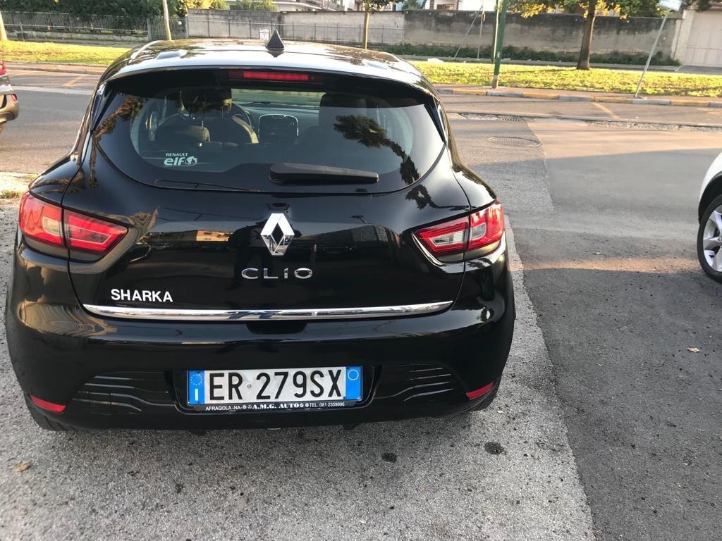 Renault Clio 1.2 75CV GPL 5 porte Auto pari al nuovo