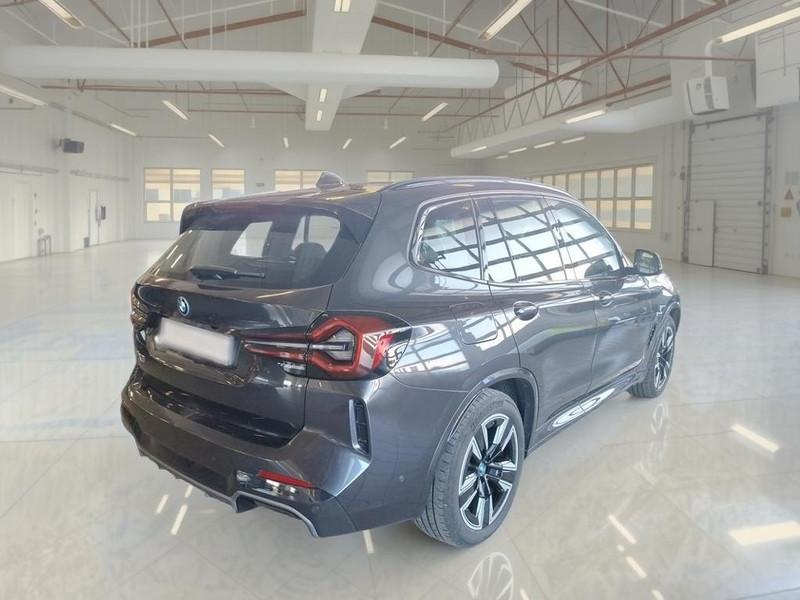 BMW 110 CV INSPIRING AUTO SUV