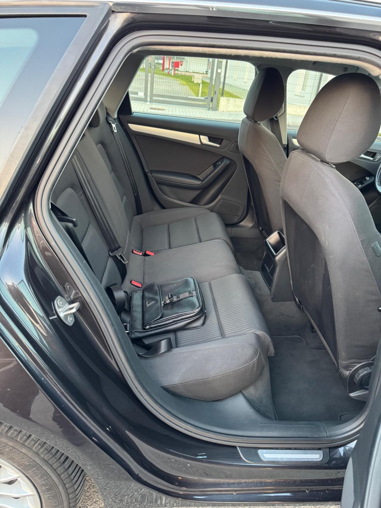Audi A4 Avant 2.0 TDI 177CV mult. Advanced