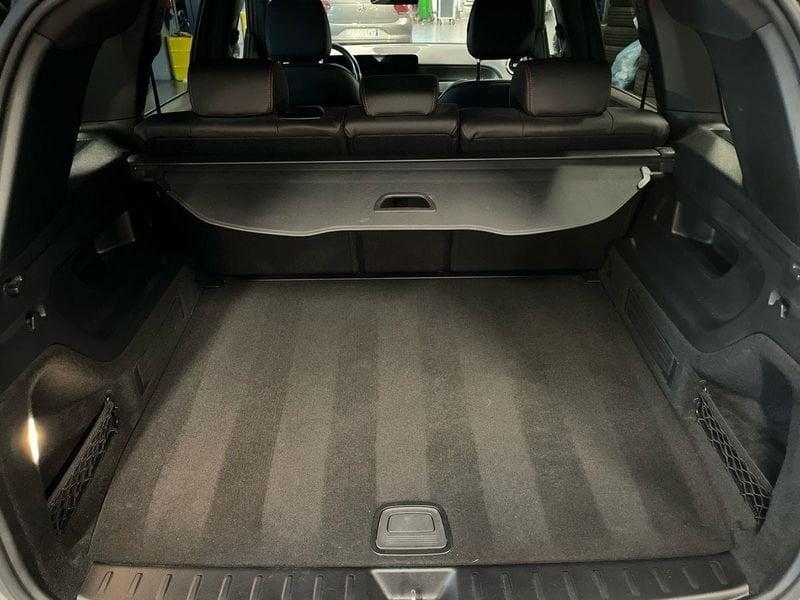 Mercedes-Benz GLB 200 d Premium auto
