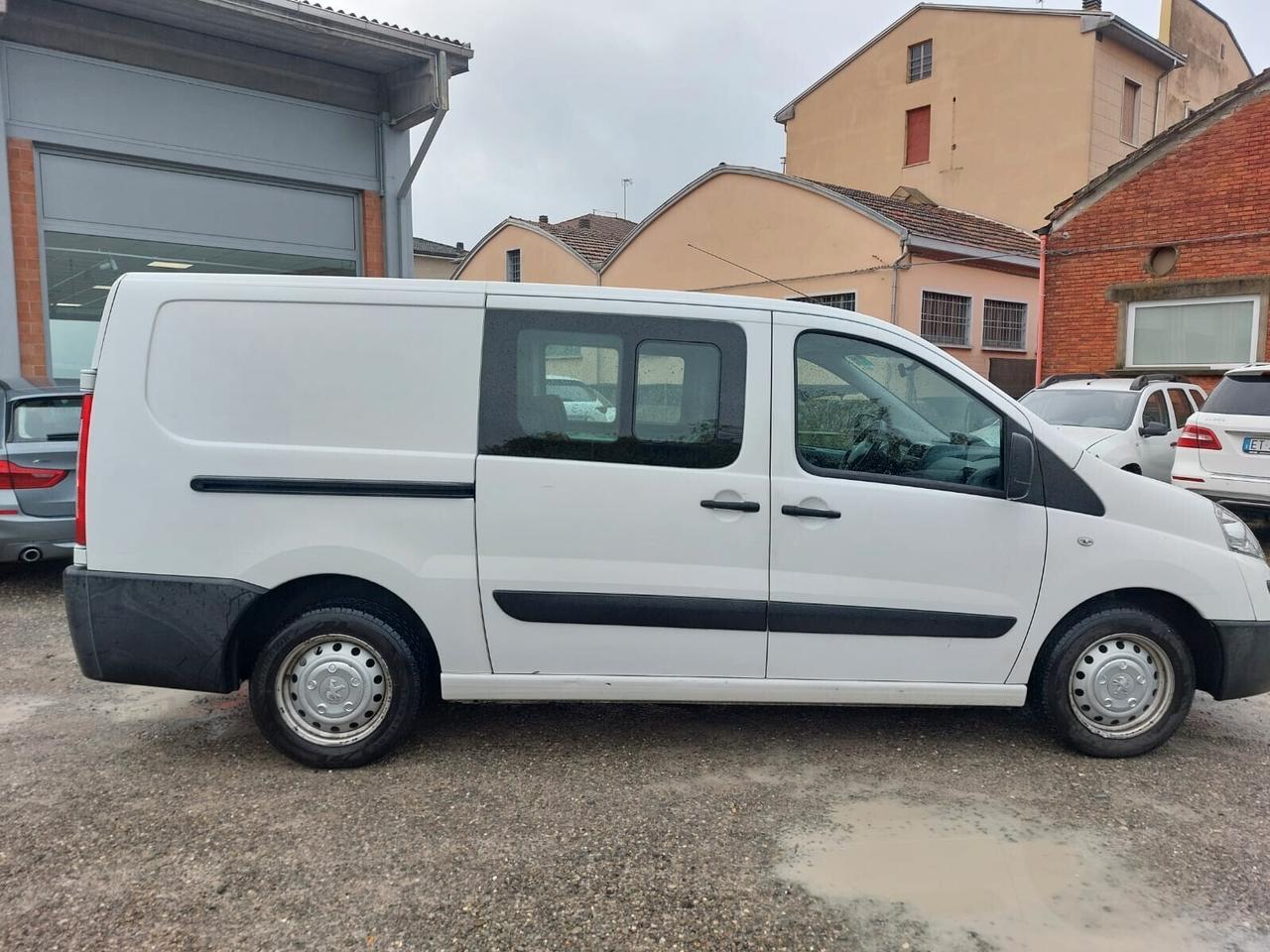 Peugeot EXPERT AUTOCARRO 6 POSTI UNICO PROPRIETARIO