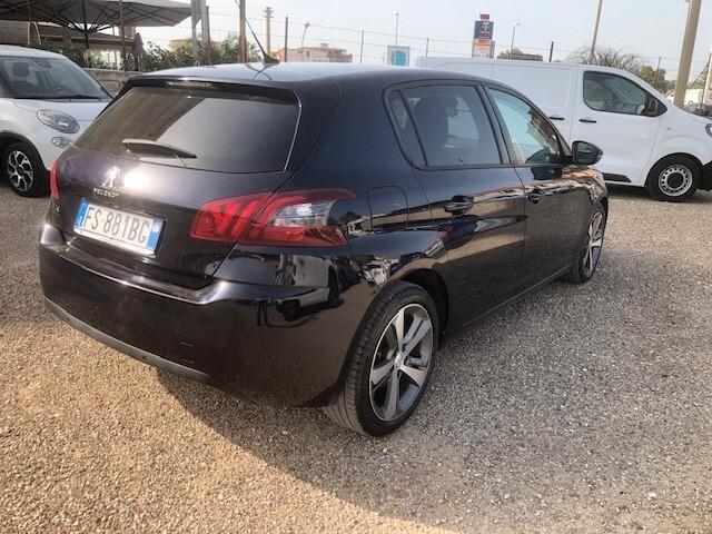 Peugeot 308 BlueHDi 130 S&S EAT8 Allure
