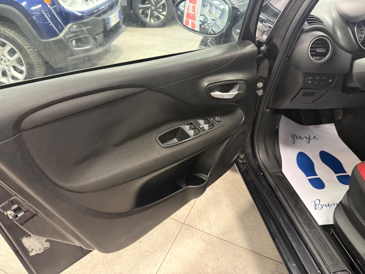 Fiat Punto 1.4 8V 5 porte Natural Power Lounge 70 CV