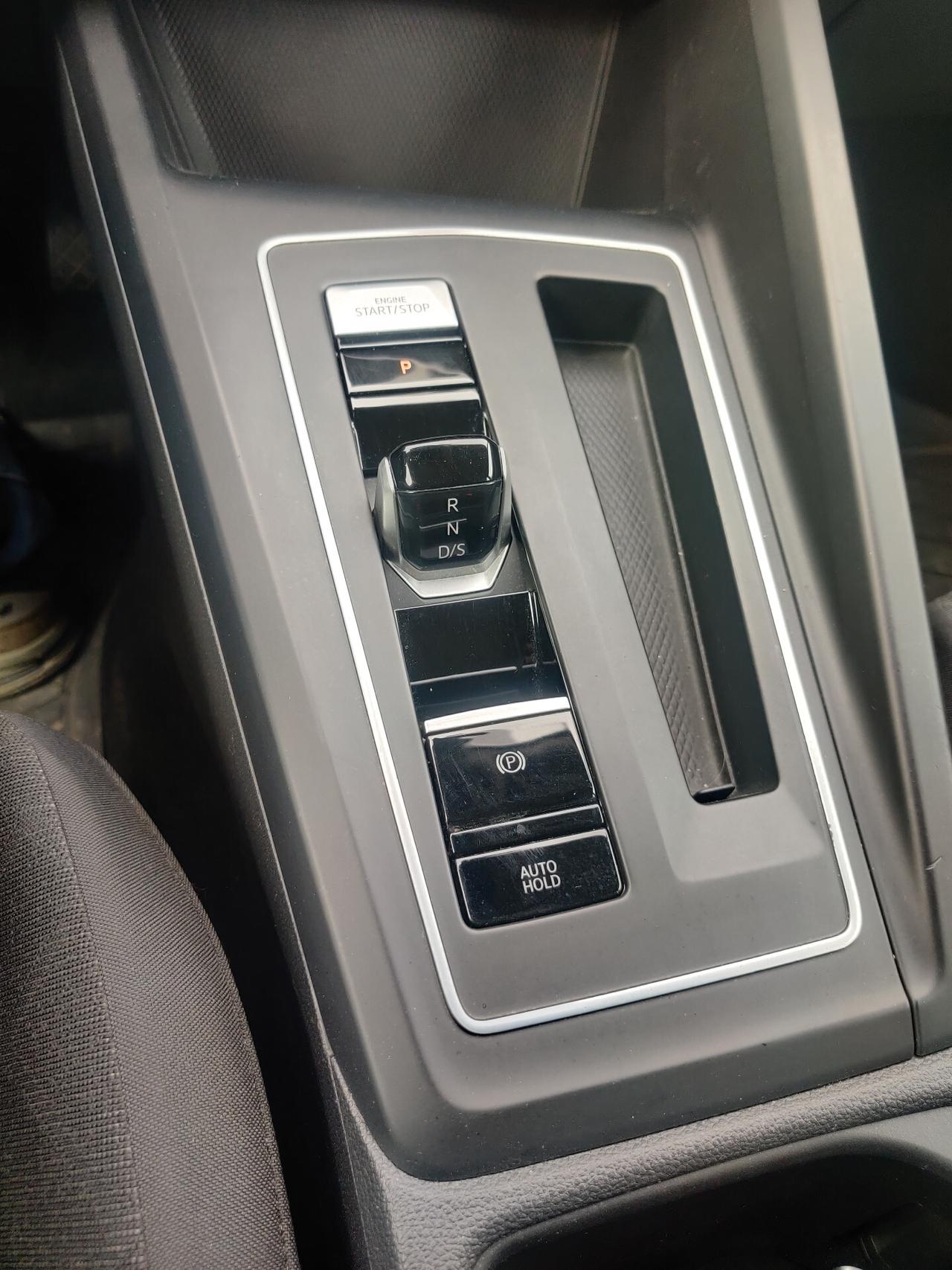 Volkswagen Golf 2.0 TDI 115 CV SCR Life