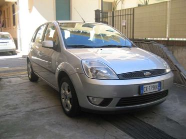 FORD Fiesta 1.2 16V 5 PORTE TECNO