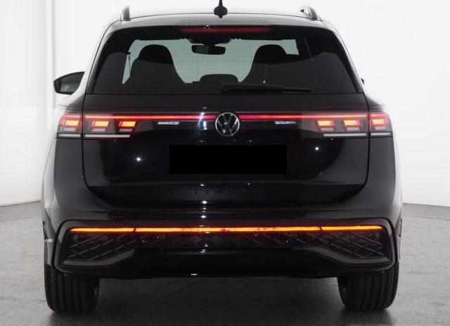 VOLKSWAGEN Tiguan 2.0 TDI 150CV DSG R-Line Plus IVA ESPOSTA LEGGE104