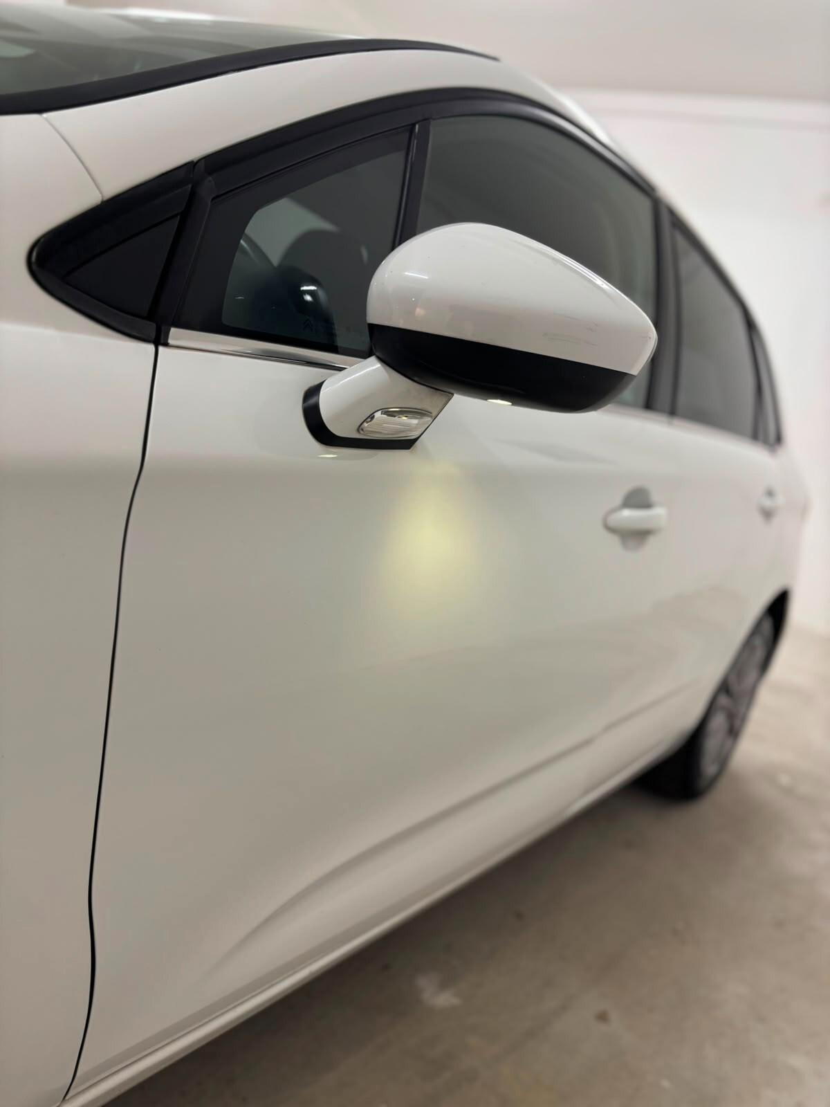 Citroen C4 1.6 VTi 120 Exclusive
