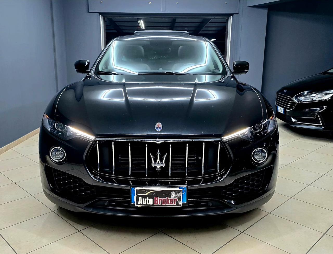 MASERATI LEVANTE 3.0d 250cv Q4 GRAN LUSSO FACELIFT