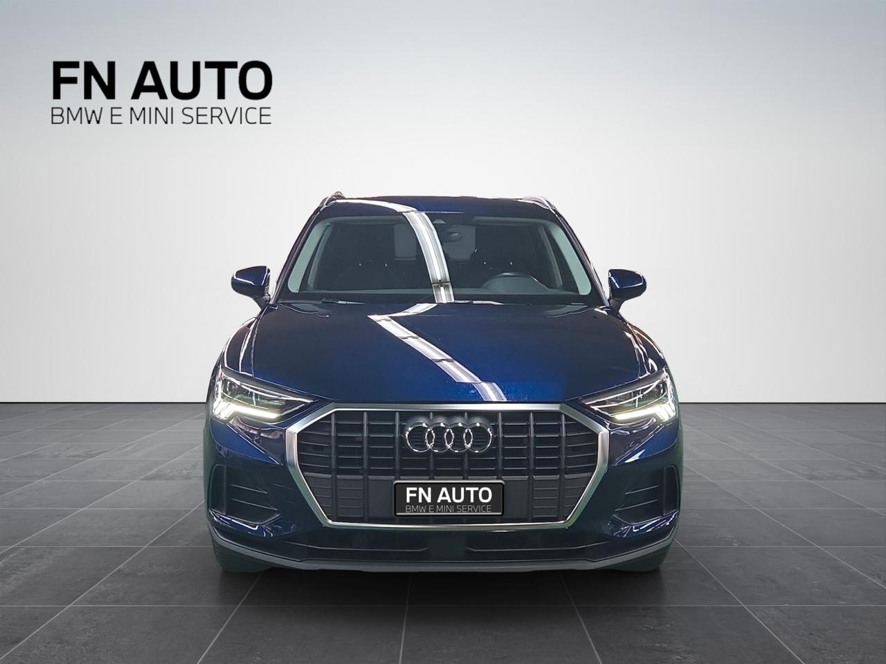 Audi Q3 45 TFSI e S tronic Business