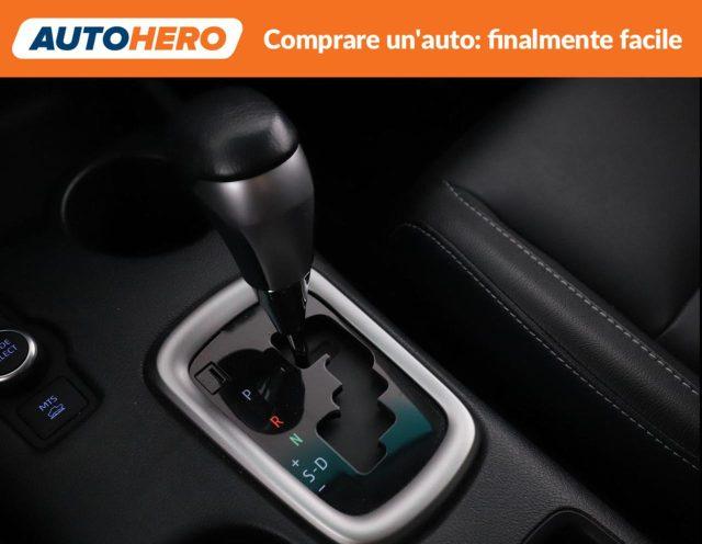 TOYOTA Hilux 2.8 D-4D A/T 4WD 48V 4 porte Double Cab Executive