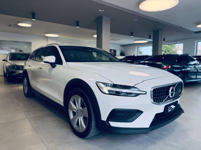 Volvo V60 Cross Country 2.0 d4 Business Plus awd geartronic