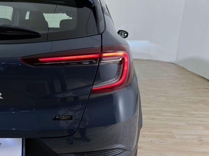 Renault Captur E-Tech hybrid 1.6 E-TECH HEV 145 EQUILIBRE AUTO