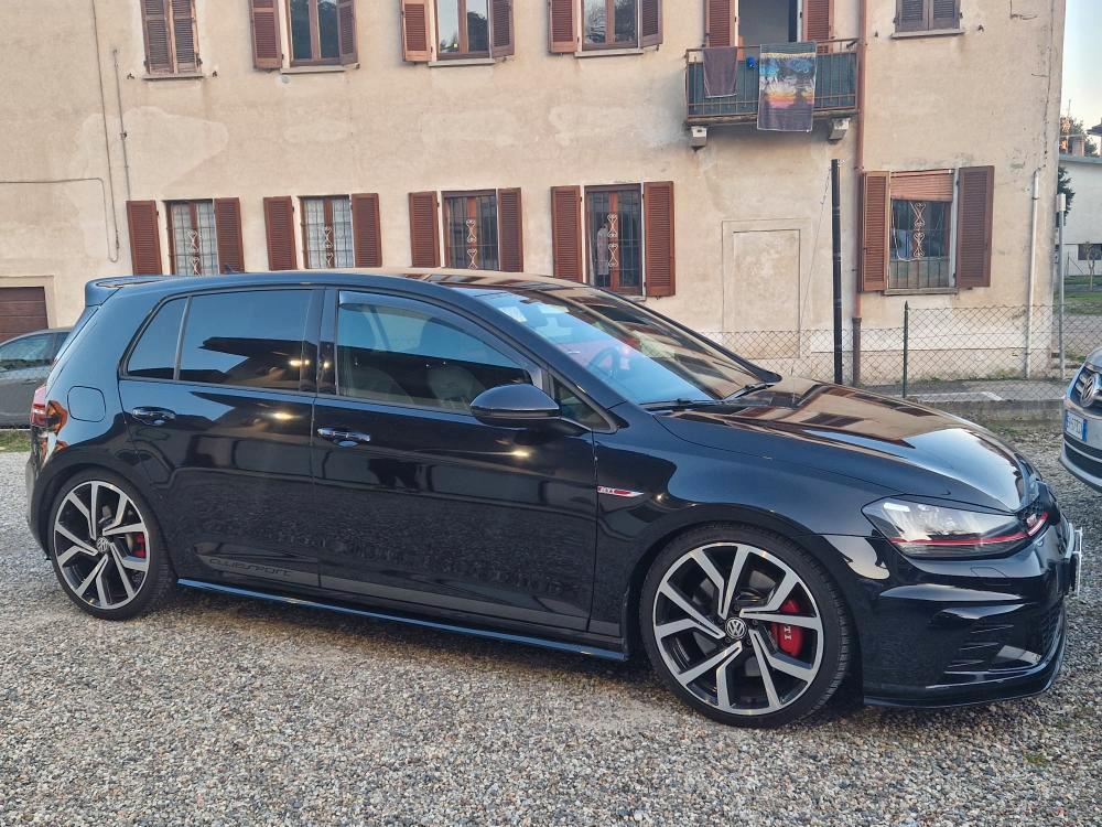 VOLKSWAGEN GOLF 7 GTI CLUB SPORT