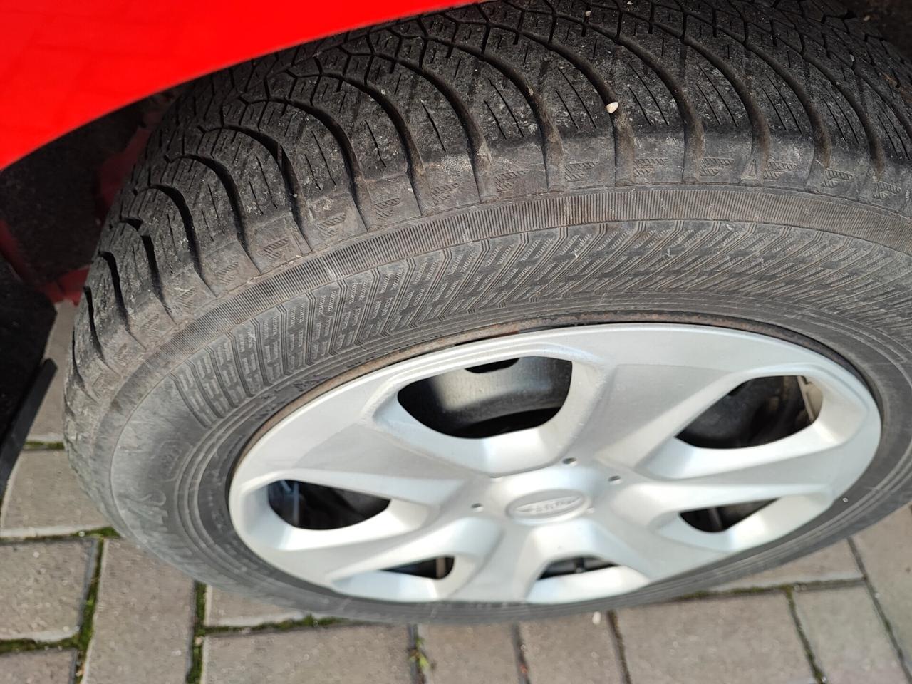 Ford Courier Euro 6B Tdci