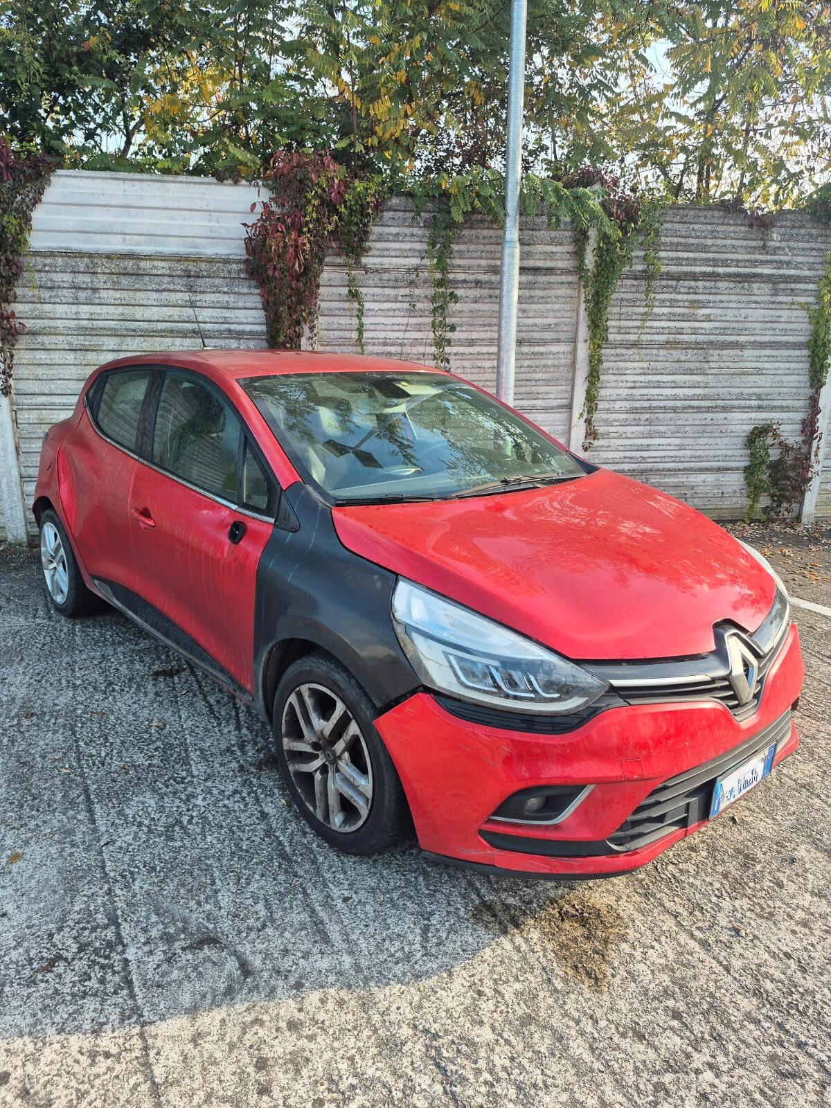 Renault Clio TCe 12V 90 CV GPL 5 porte Moschino Life - MOTORE NON FUNZIONANTE