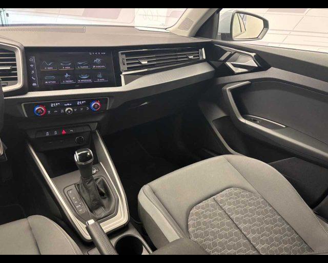 AUDI A1 SPB 35 TFSI S tronic S line edition