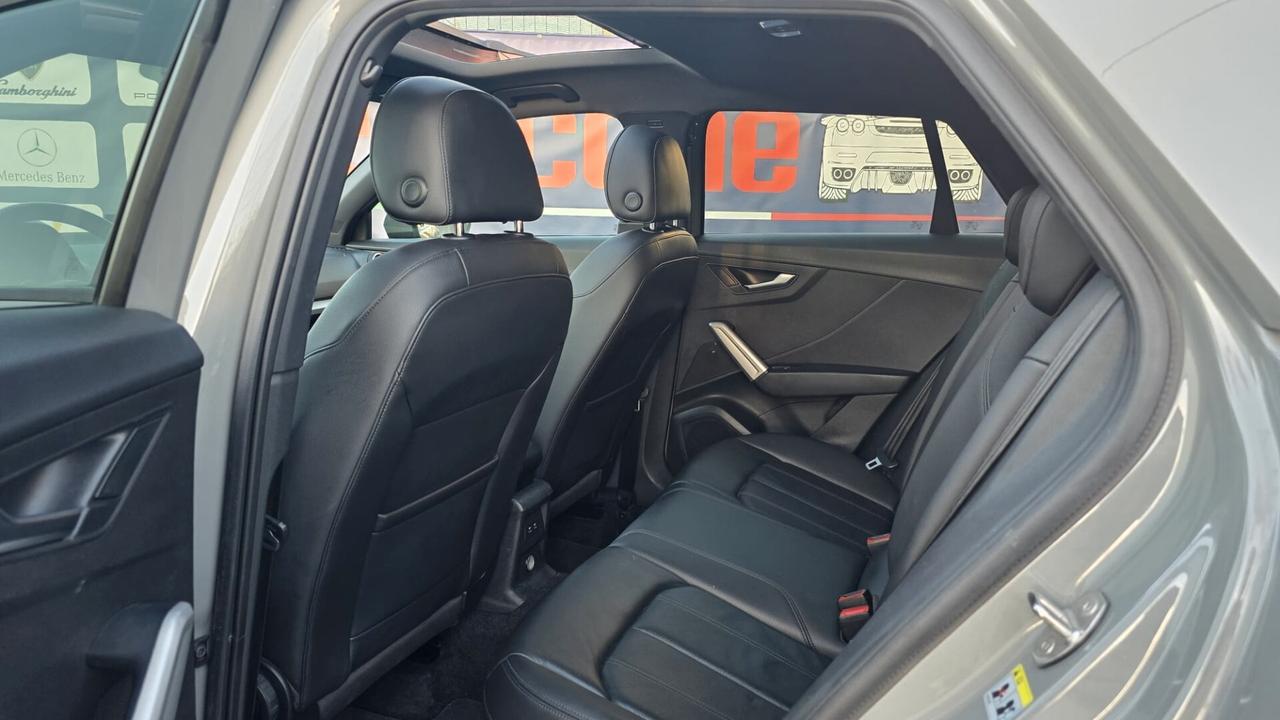 Audi Q2 30 TDI S tronic s-line Tetto