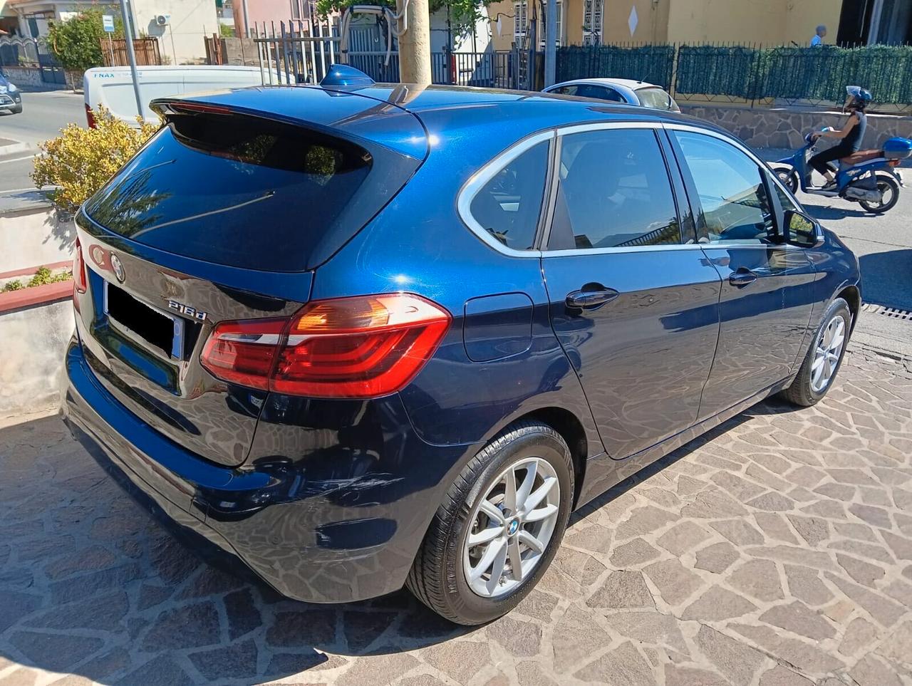 Bmw 2er Active Tourer 216d Active Tourer Luxury automatico