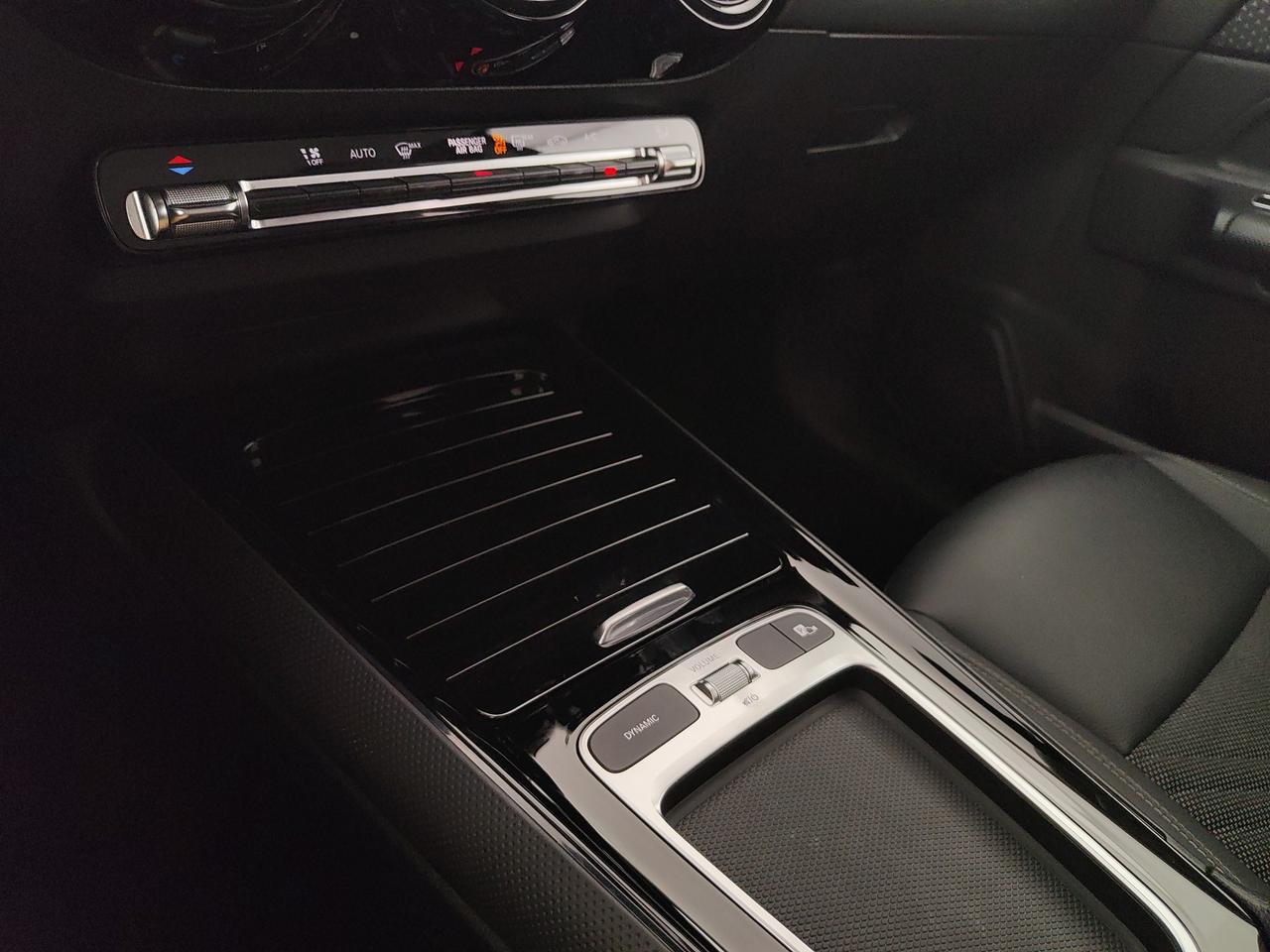 Mercedes-Benz GLA 180 d Advanced auto