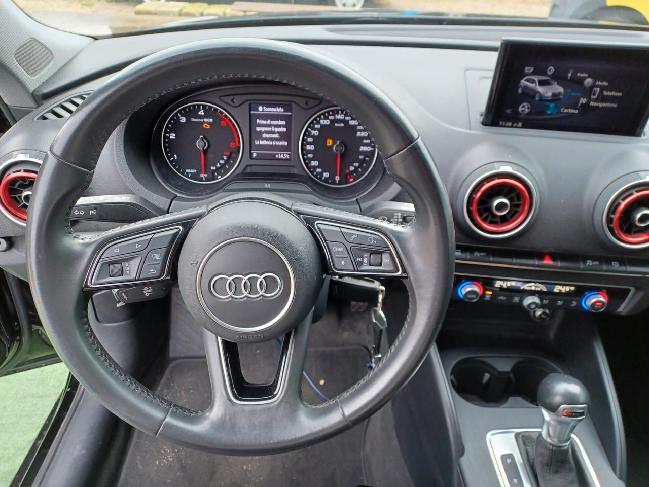 Audi A3 SPB 30 TDI S tronic Admired FULL