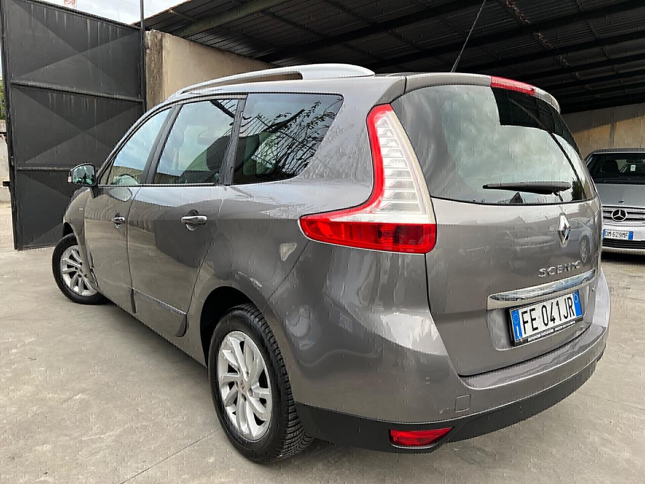 Renault Grand Scenic 7 posti dCi
