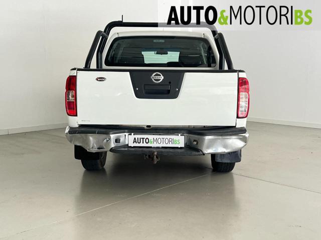 NISSAN Navara 2.5 dCi 4 porte Double Cab XE