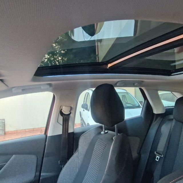 PEUGEOT 3008 BlueHDi 130 S&S EAT8 Active Business