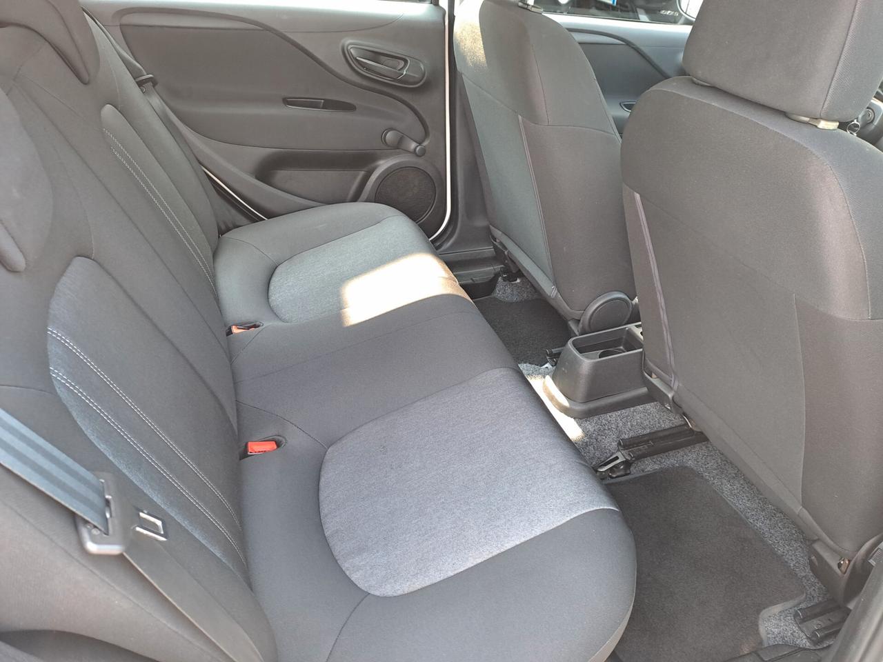 Fiat Punto 1.3 MJT II 75 CV 5 porte