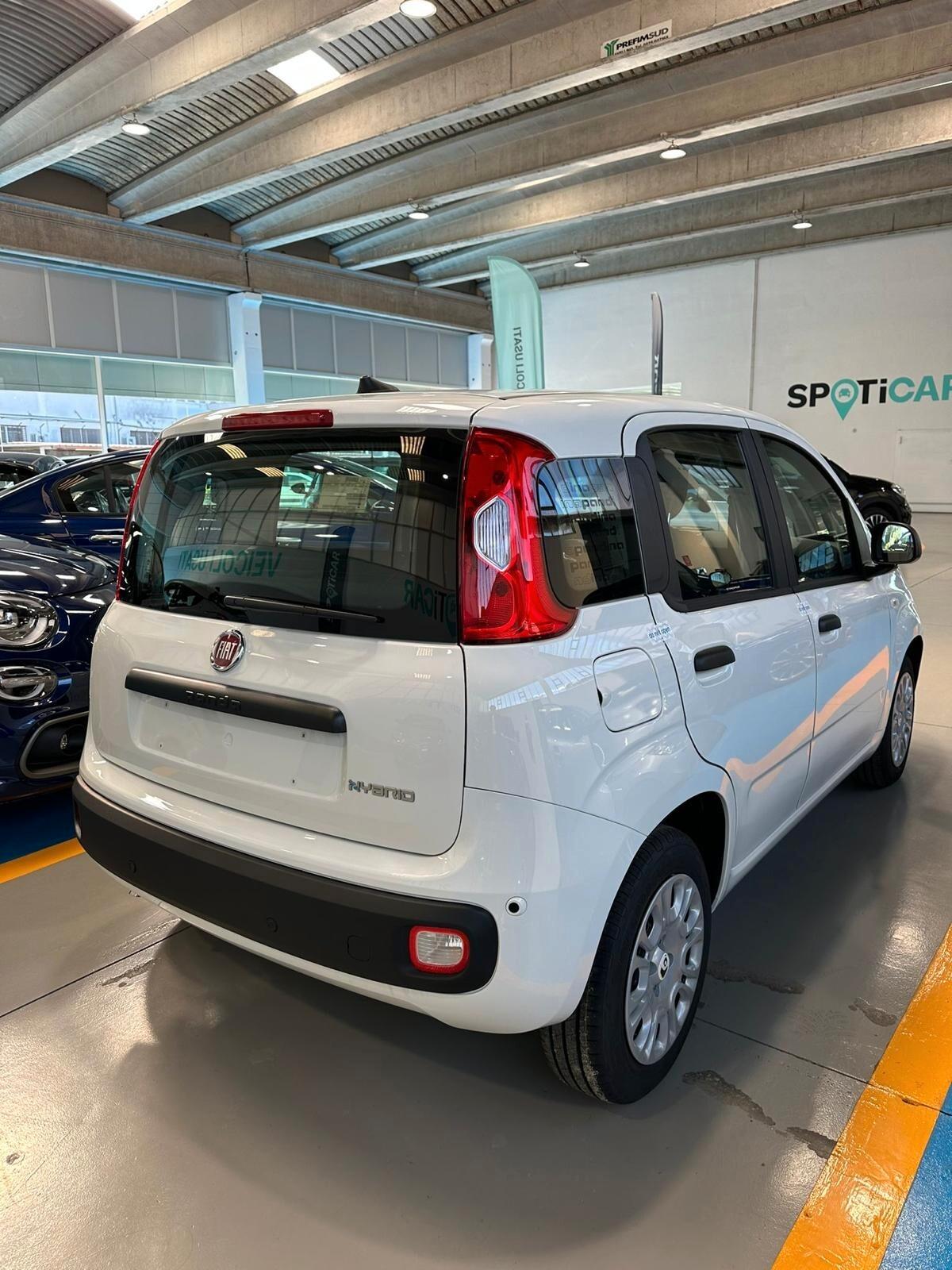Fiat Panda 1.0 FireFly S&S Hybrid Pandina km 0
