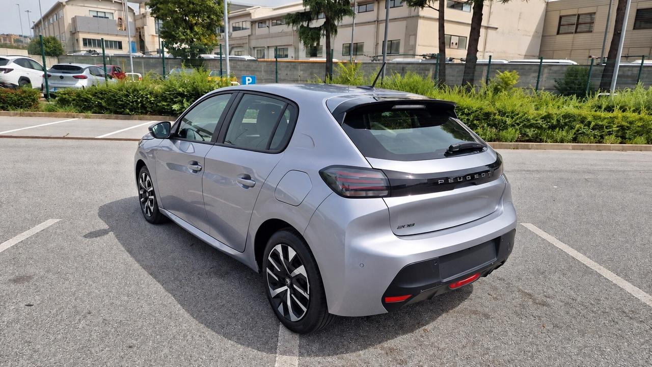 Peugeot 208 1.2 PureTech 75 cv 5 porte Style
