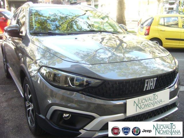 FIAT Tipo 1.0 Cross 5P NAVI Vettura Nuova KM0