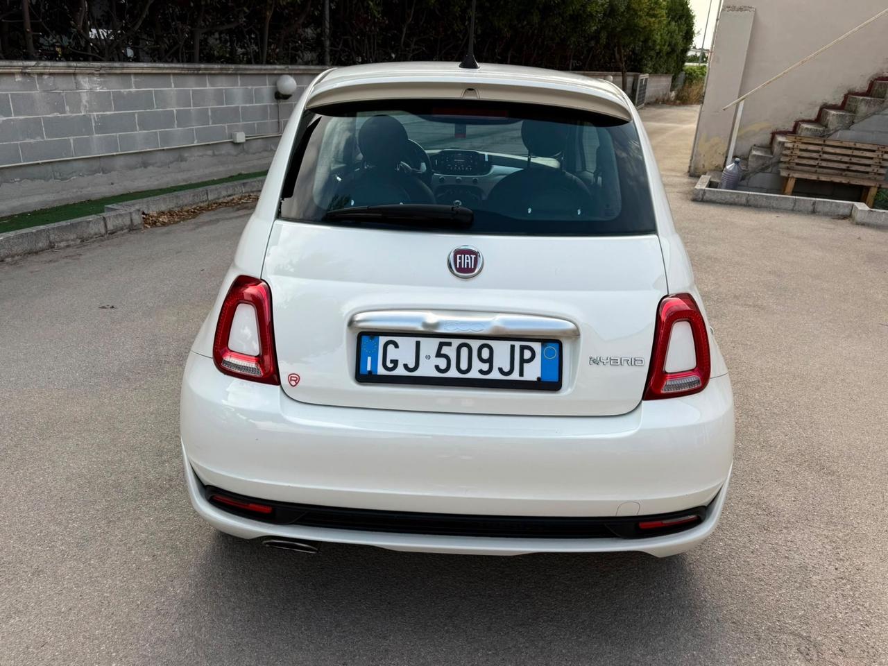 Fiat 500 1.0 Hybrid Dolcevita