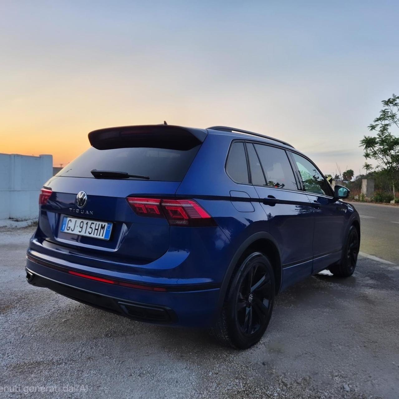 Volkswagen Tiguan 2.0 TDI 150 CV SCR DSG R-LINE