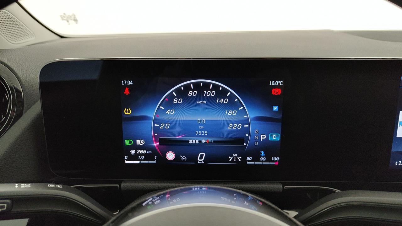 Mercedes-Benz GLA 180 d Advanced auto