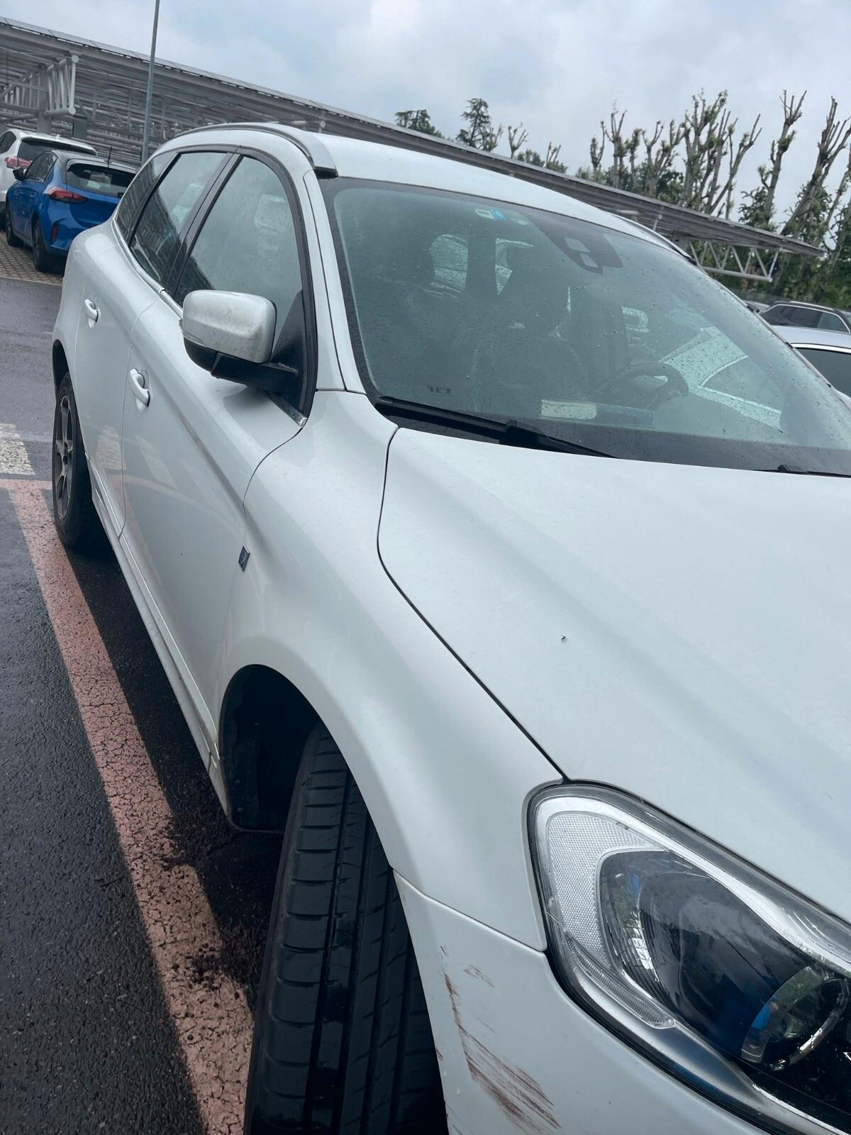 Volvo XC 60 XC60 D4 AWD R-design Momentum