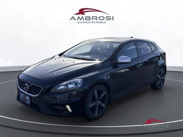 VOLVO V40 D2 R-design Kinetic - PER OPERATORI DEL SETTORE