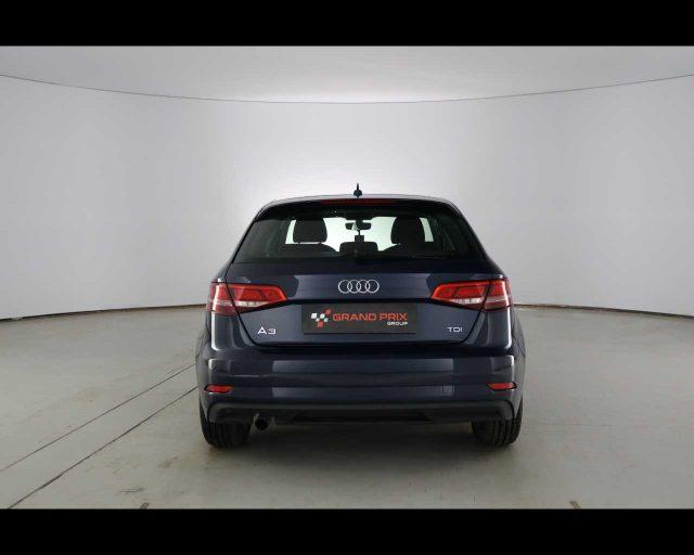 AUDI A3 SPB 1.6 TDI 116 CV Business