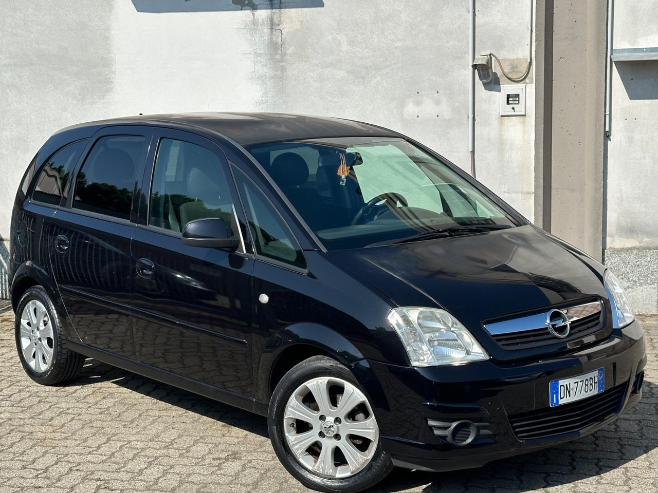 Opel Meriva 1.4 16V Cosmo