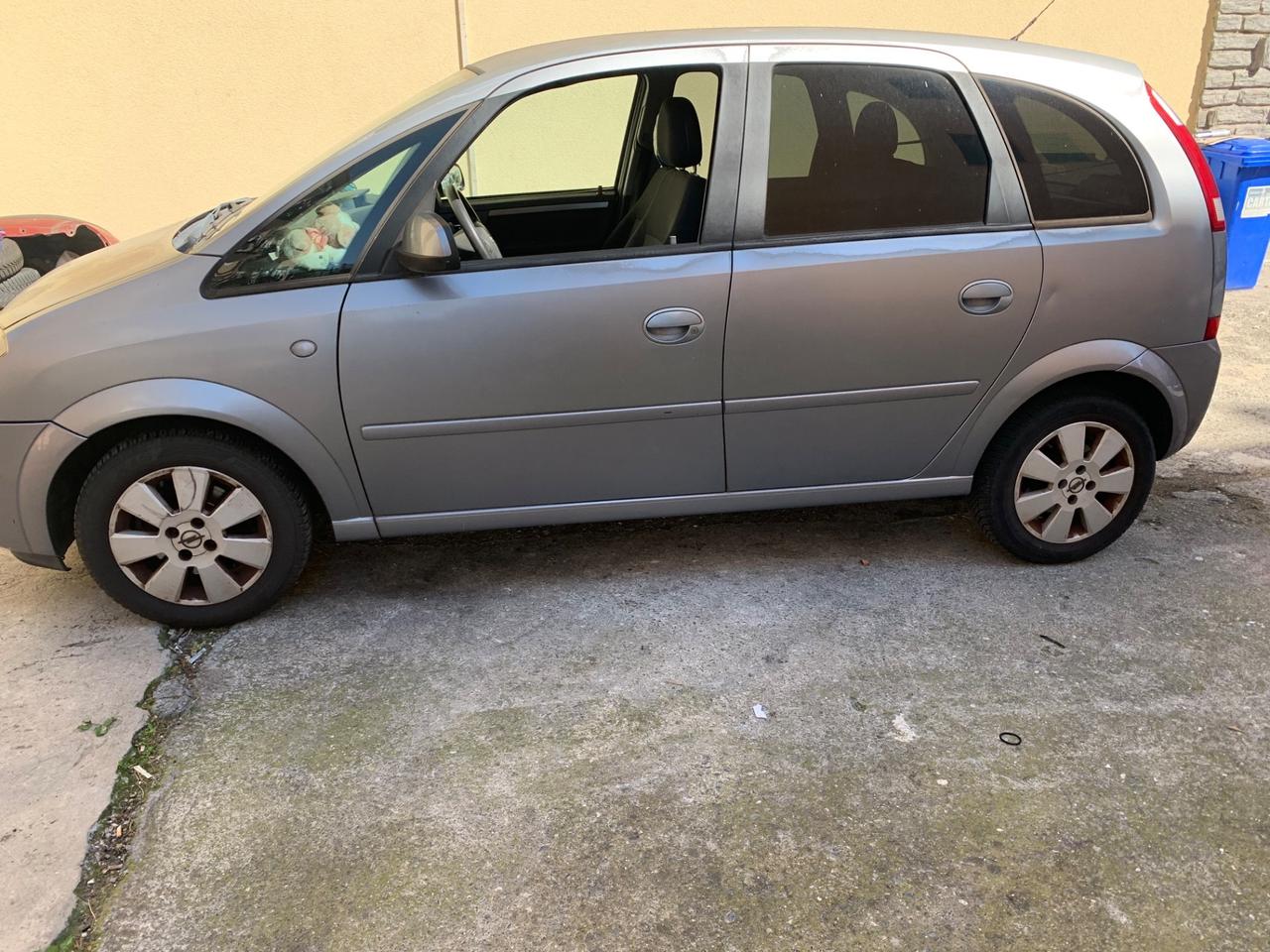 Opel Meriva 1.6 16V Enjoy 05/2004 AUTOMATICA