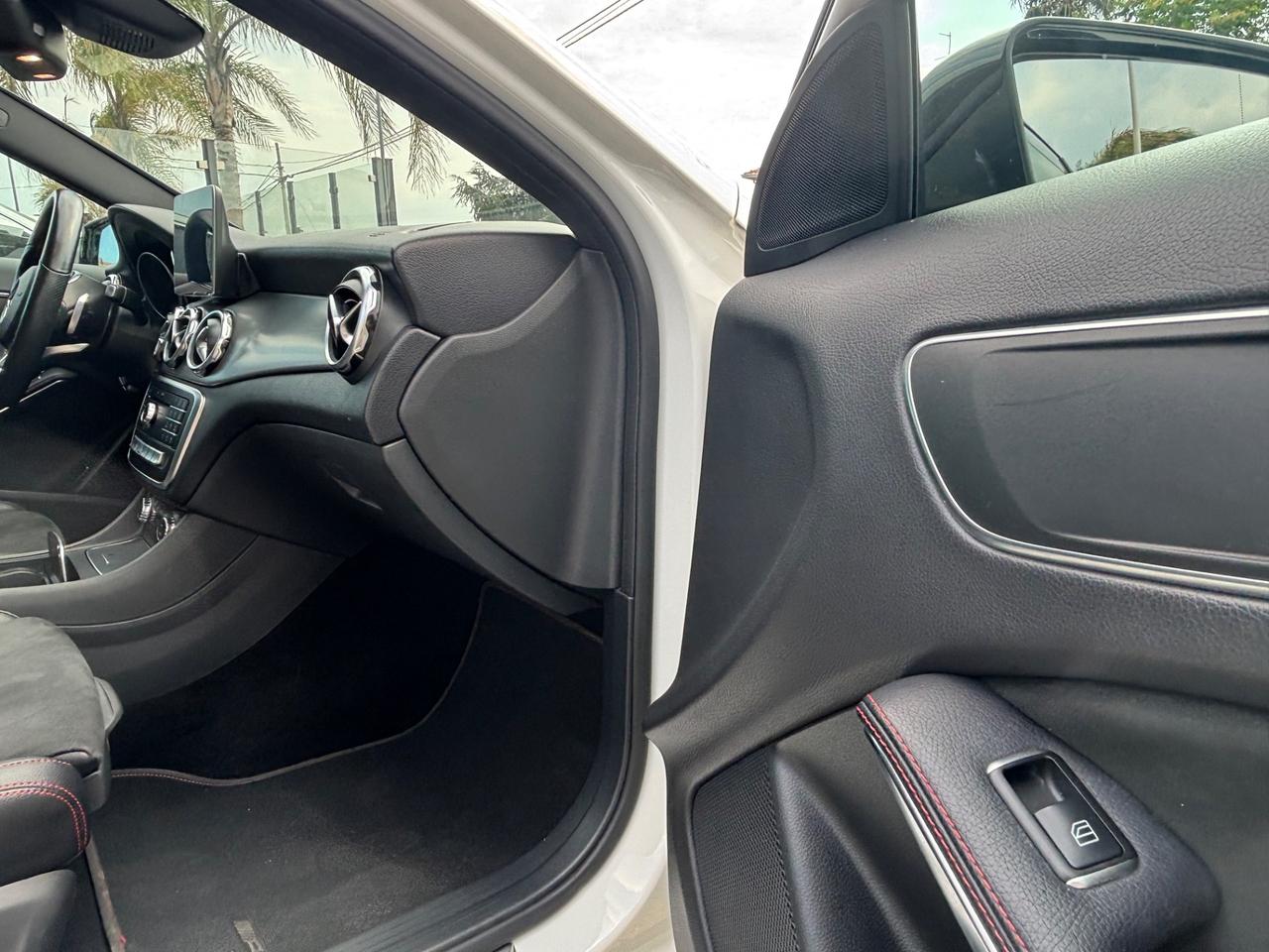 Mercedes-benz GLA 200 d Automatic Premium-2019