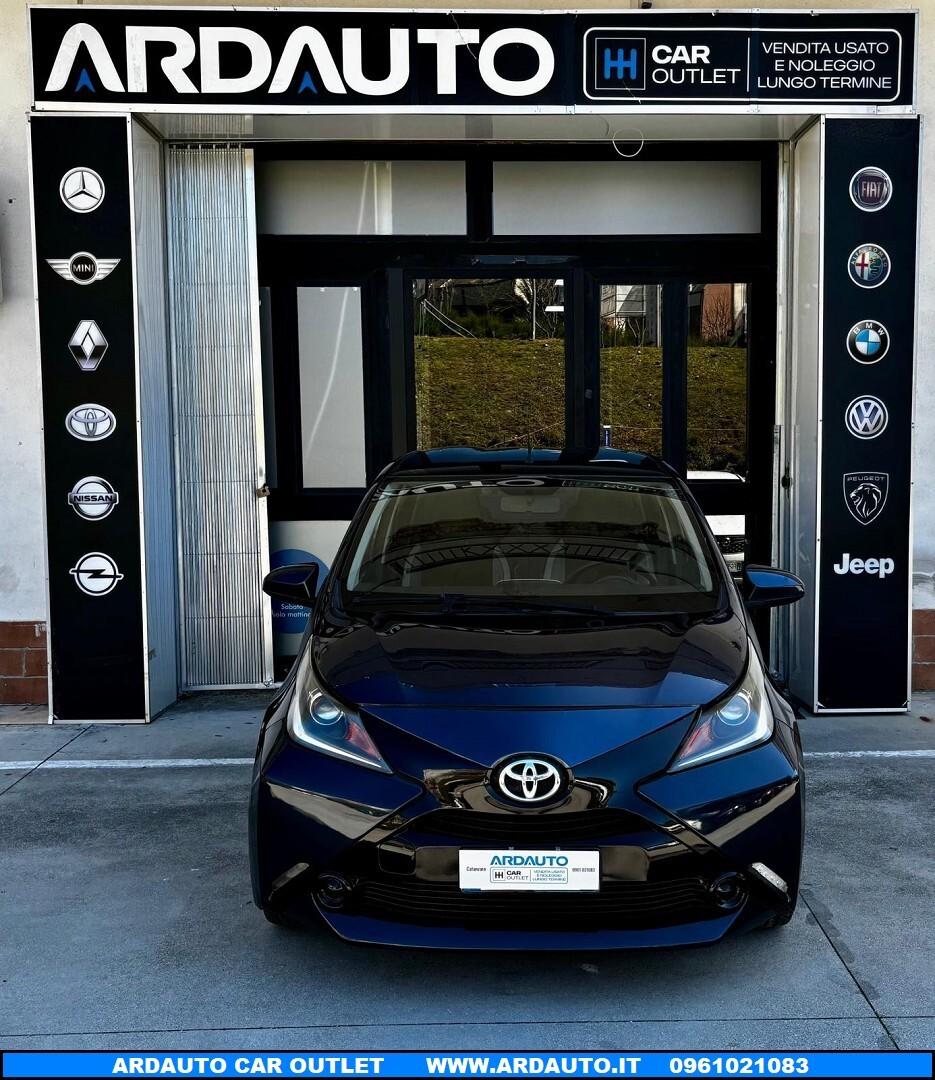 Toyota Aygo 1.0 VVT-I X-BLACK 69 CV
