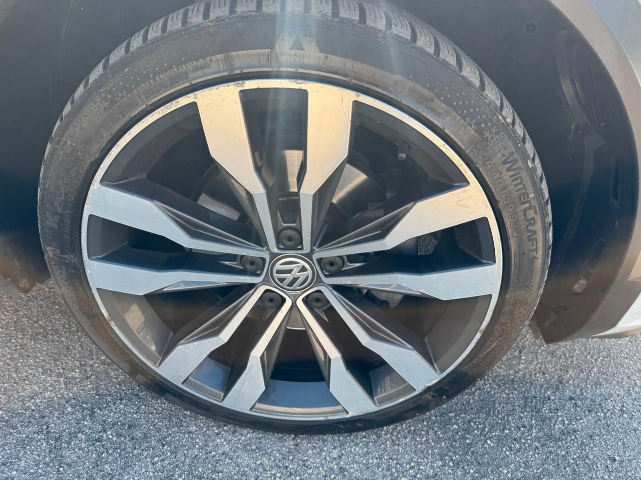 R LINE VW T-ROC 2.0 TDI 150CV 4MOTION DSG 2019