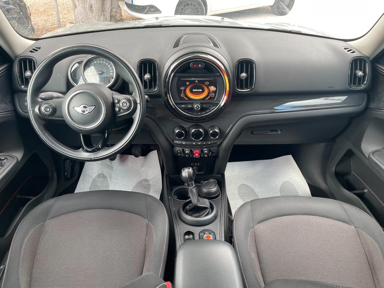 Mini Cooper D Countryman 2.0 D - 2019