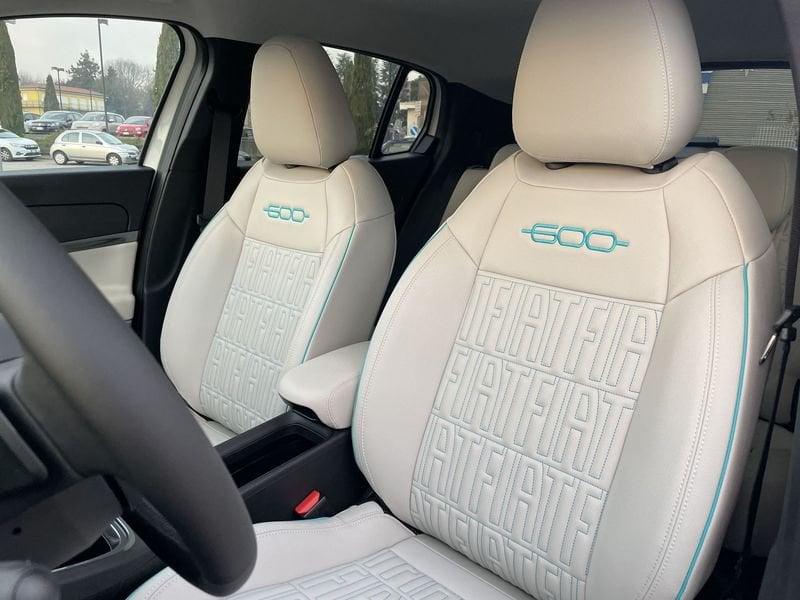 FIAT 600 600 Hybrid 110 CV DCT MHEV La Prima