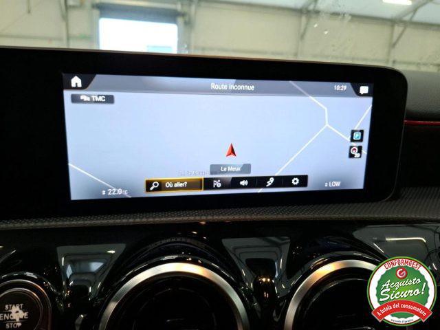 MERCEDES-BENZ A 180 d Auto Premium AMG *NIGHT PACK