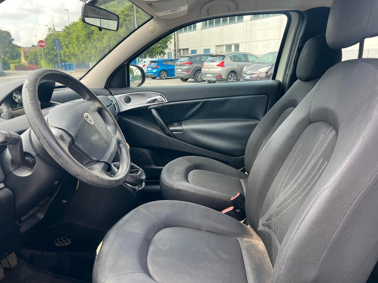 Lancia Ypsilon 1.2 69 CV Diva